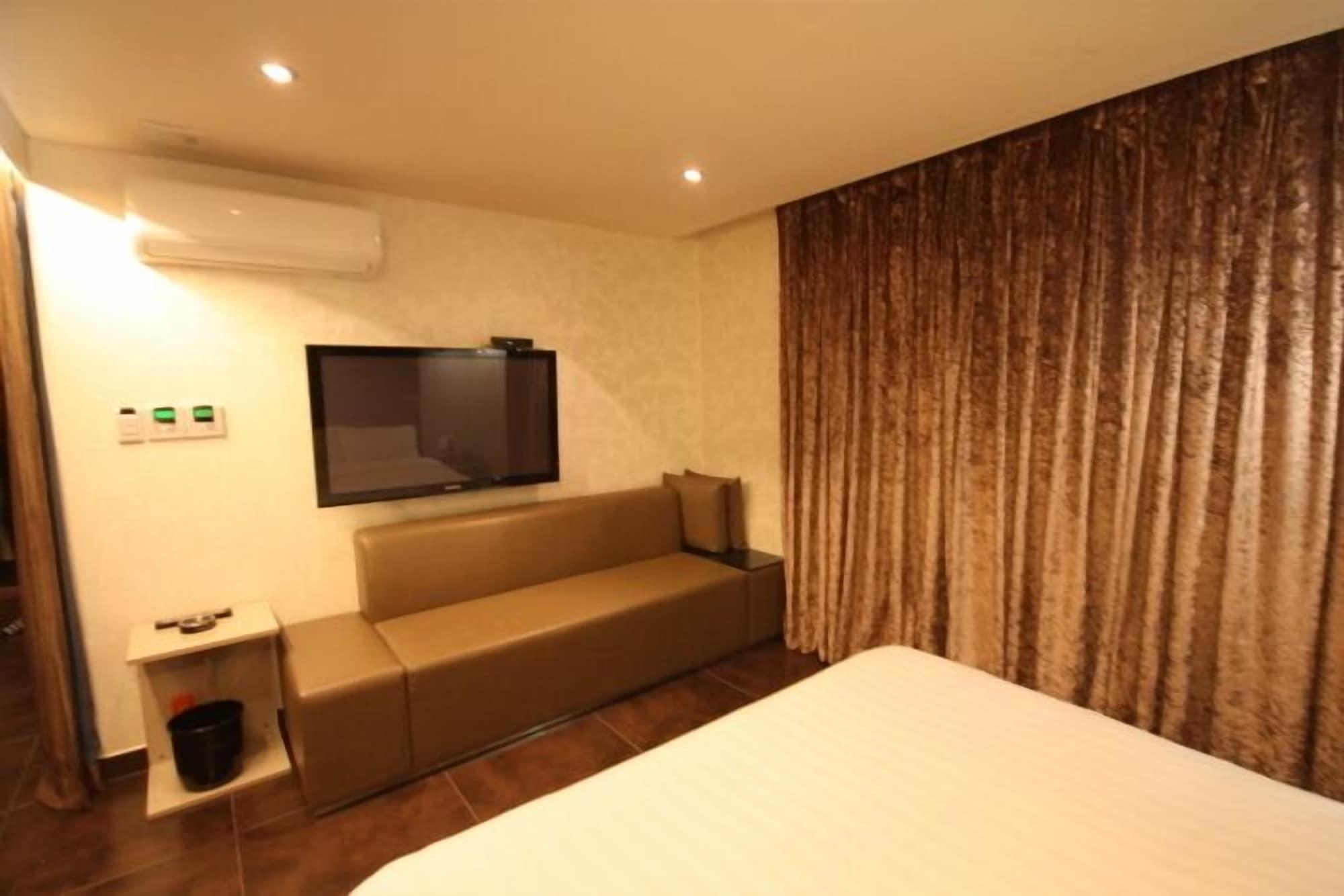The California Hotel Seoul Seocho מראה חיצוני תמונה