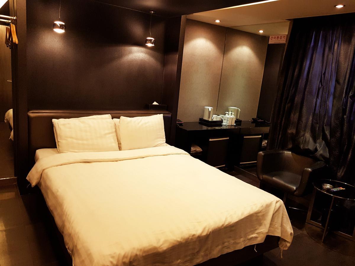 The California Hotel Seoul Seocho מראה חיצוני תמונה